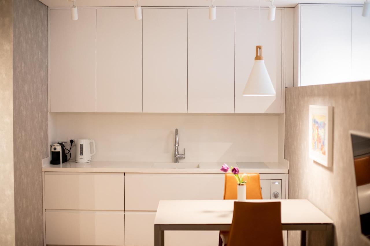 טיראנה Seven Luxury Suites מראה חיצוני תמונה