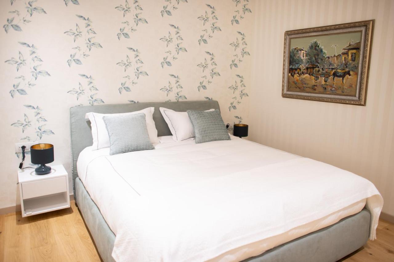 טיראנה Seven Luxury Suites מראה חיצוני תמונה
