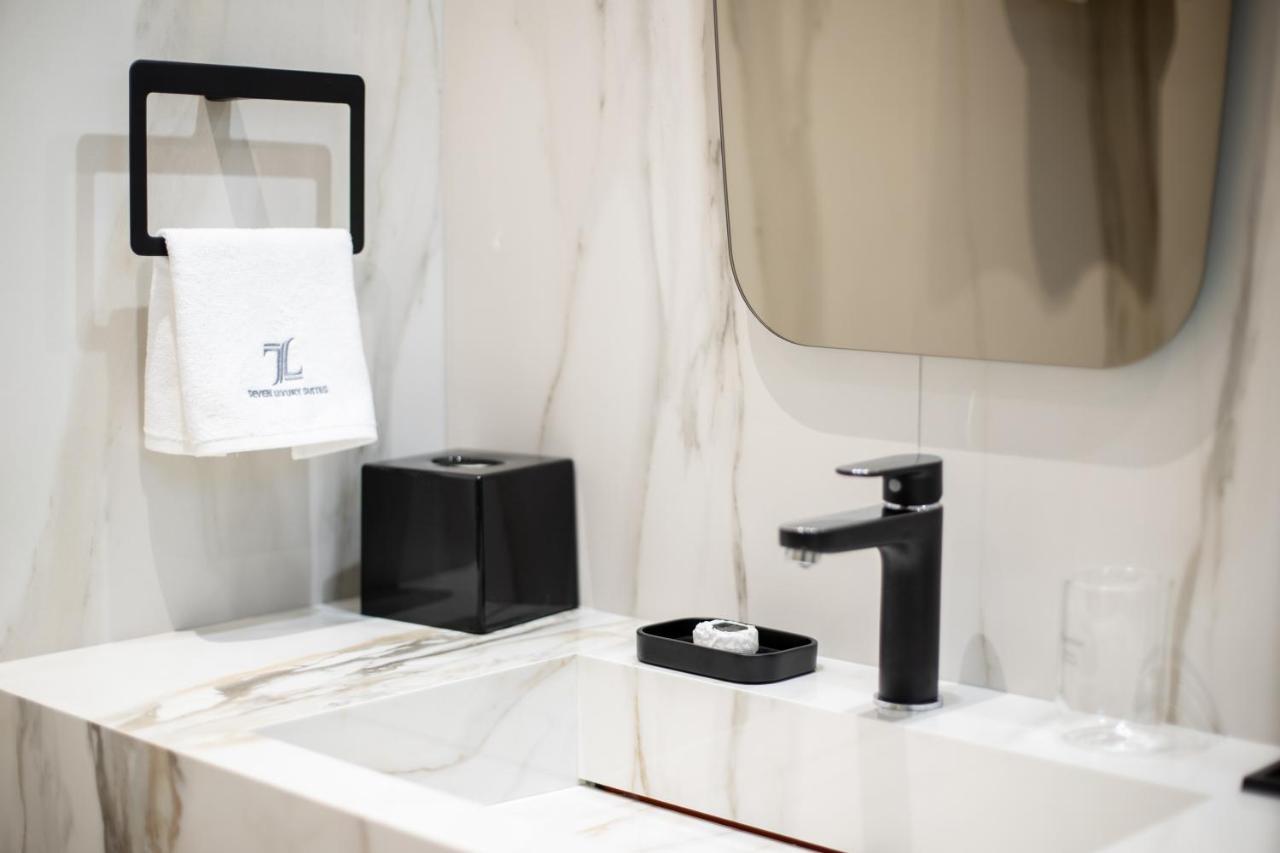 טיראנה Seven Luxury Suites מראה חיצוני תמונה