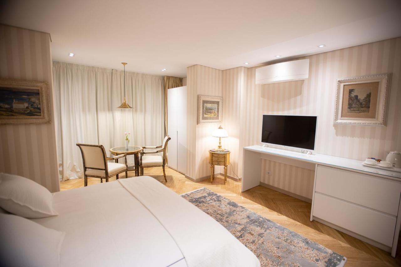 טיראנה Seven Luxury Suites מראה חיצוני תמונה